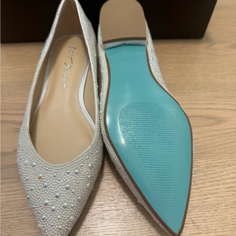 Betsey Johnson Crystal Pavé Pointed Toe Flat - Picture 7 of 9